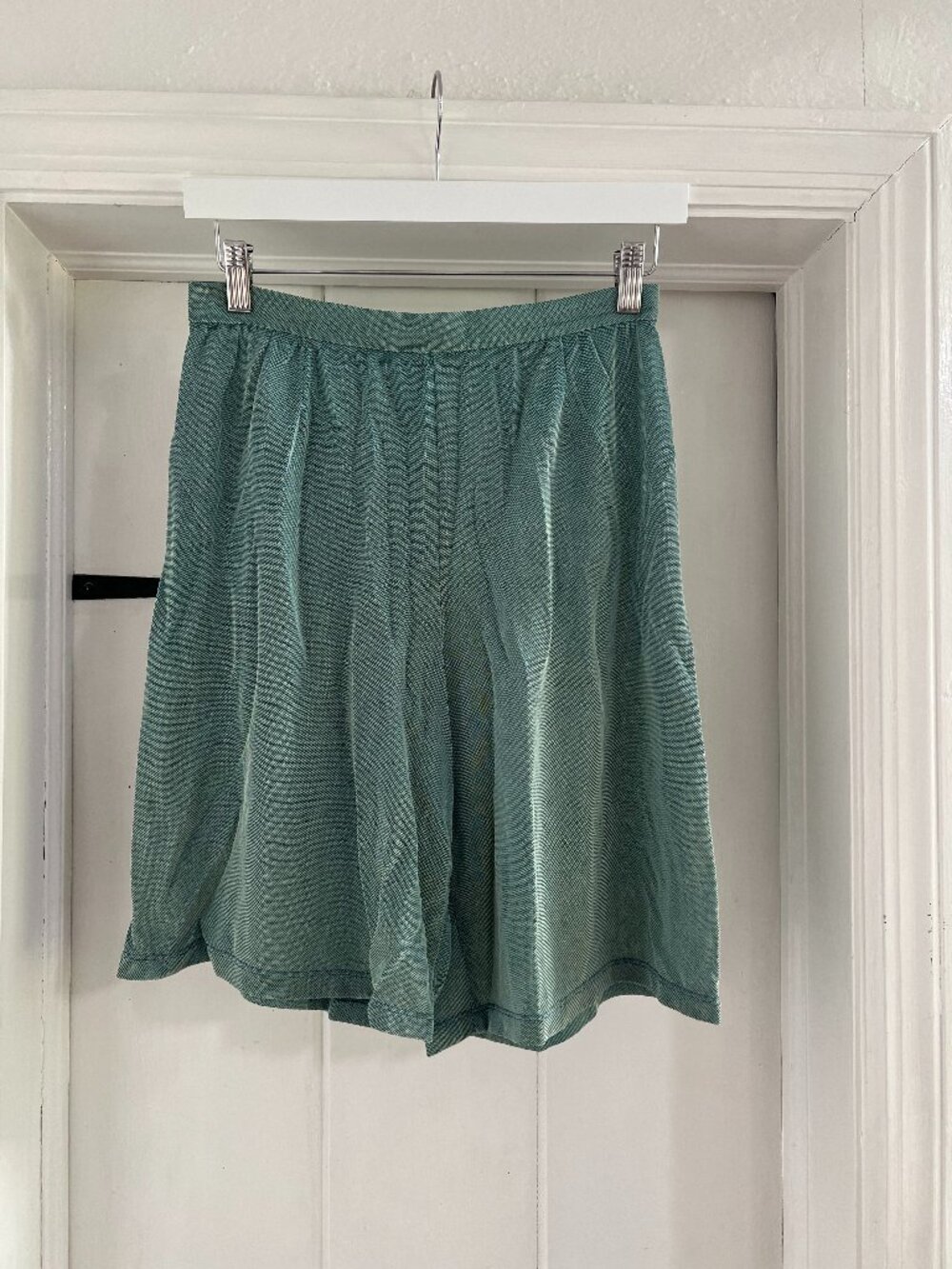 Vintage Emporio Armani Green Knit Pleated Shorts - Size US 10 / IT 44